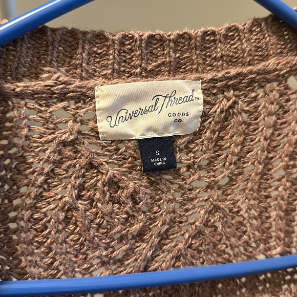 Women's Knitted Cardigan - Picture 2 of 2